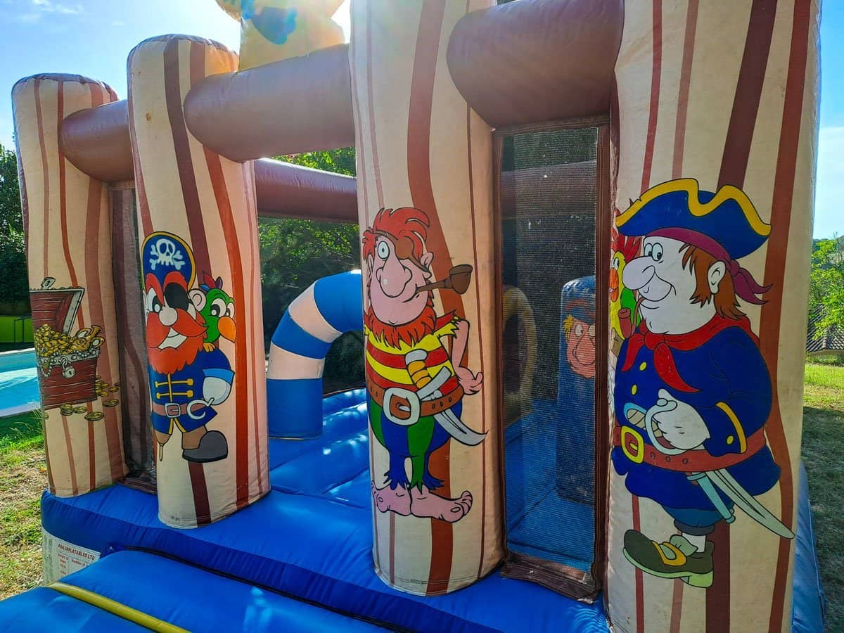Château Pirates avec obstacles — vue 3