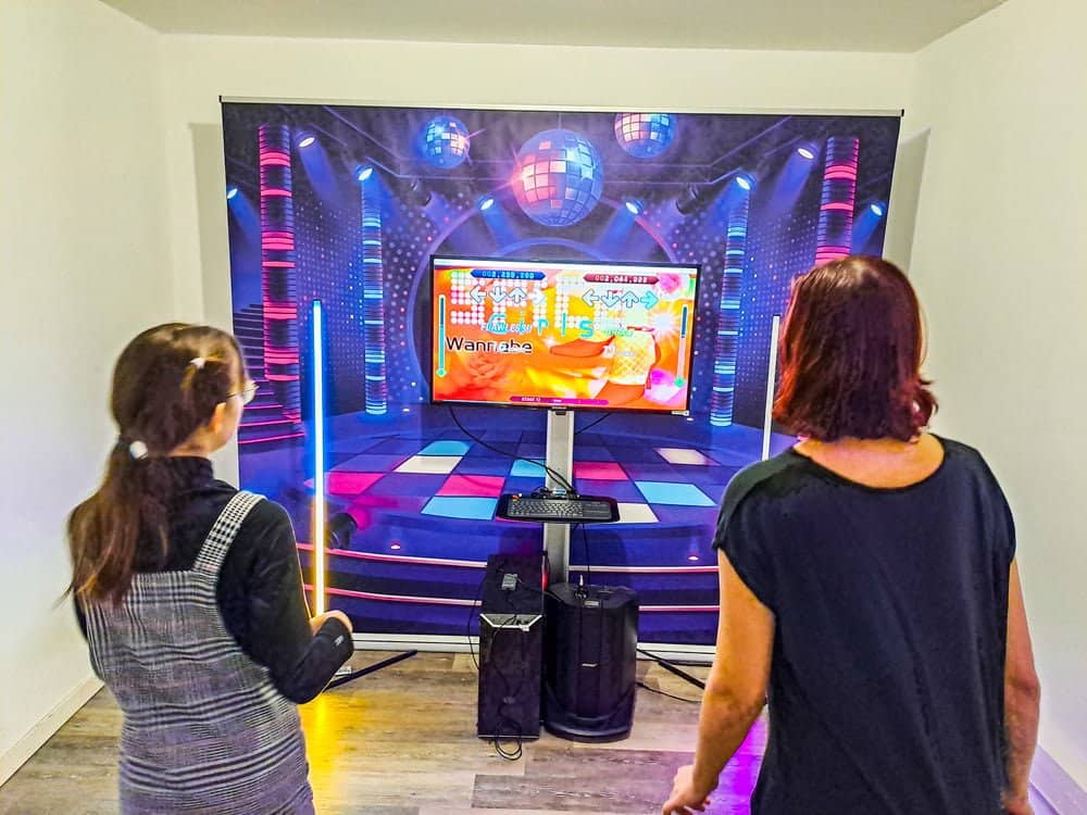 Dancing Stage Jeu Interactif De Danse — vue 4