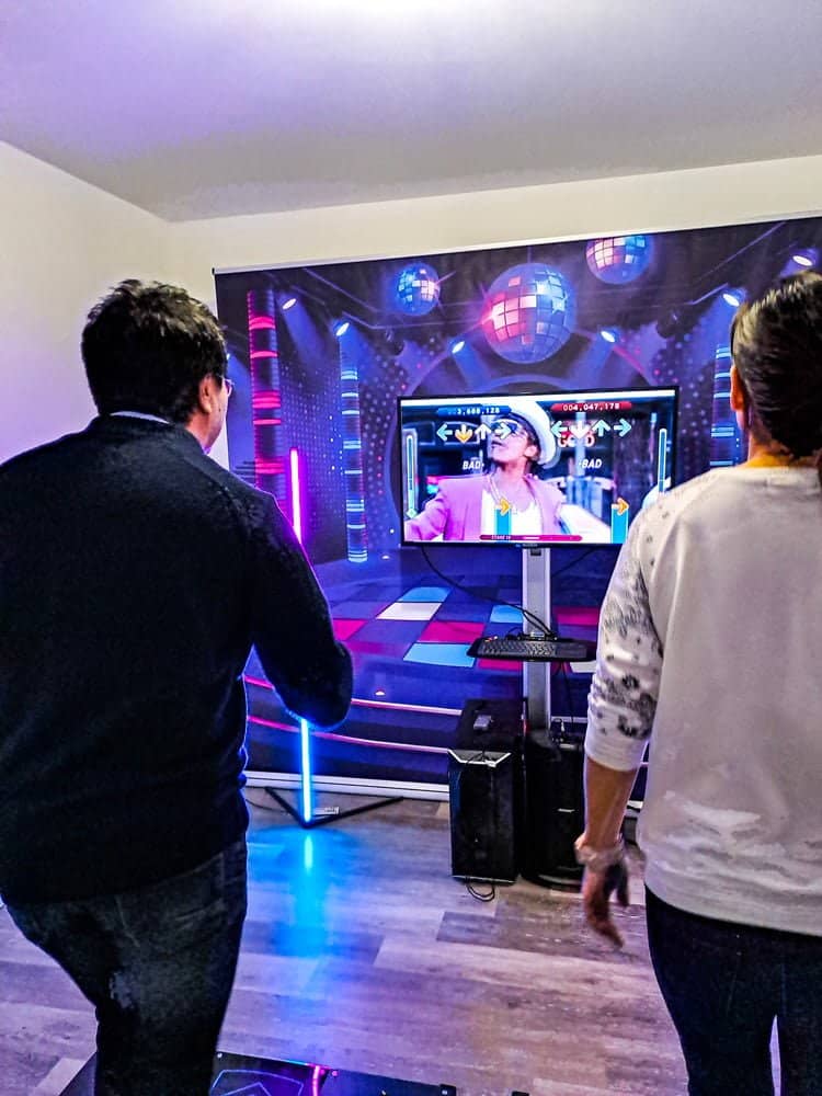 Dancing Stage Jeu Interactif De Danse — vue 2