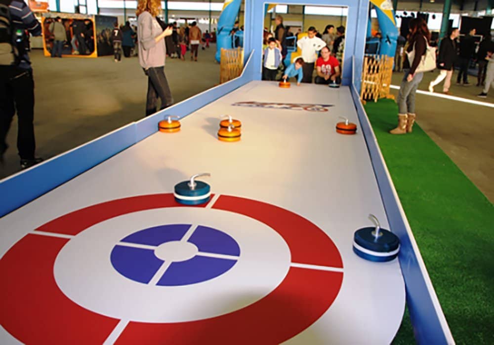 Piste de curling synthétique — vue 2