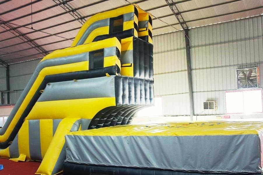 Mega Jump ou extrême jump — vue 4