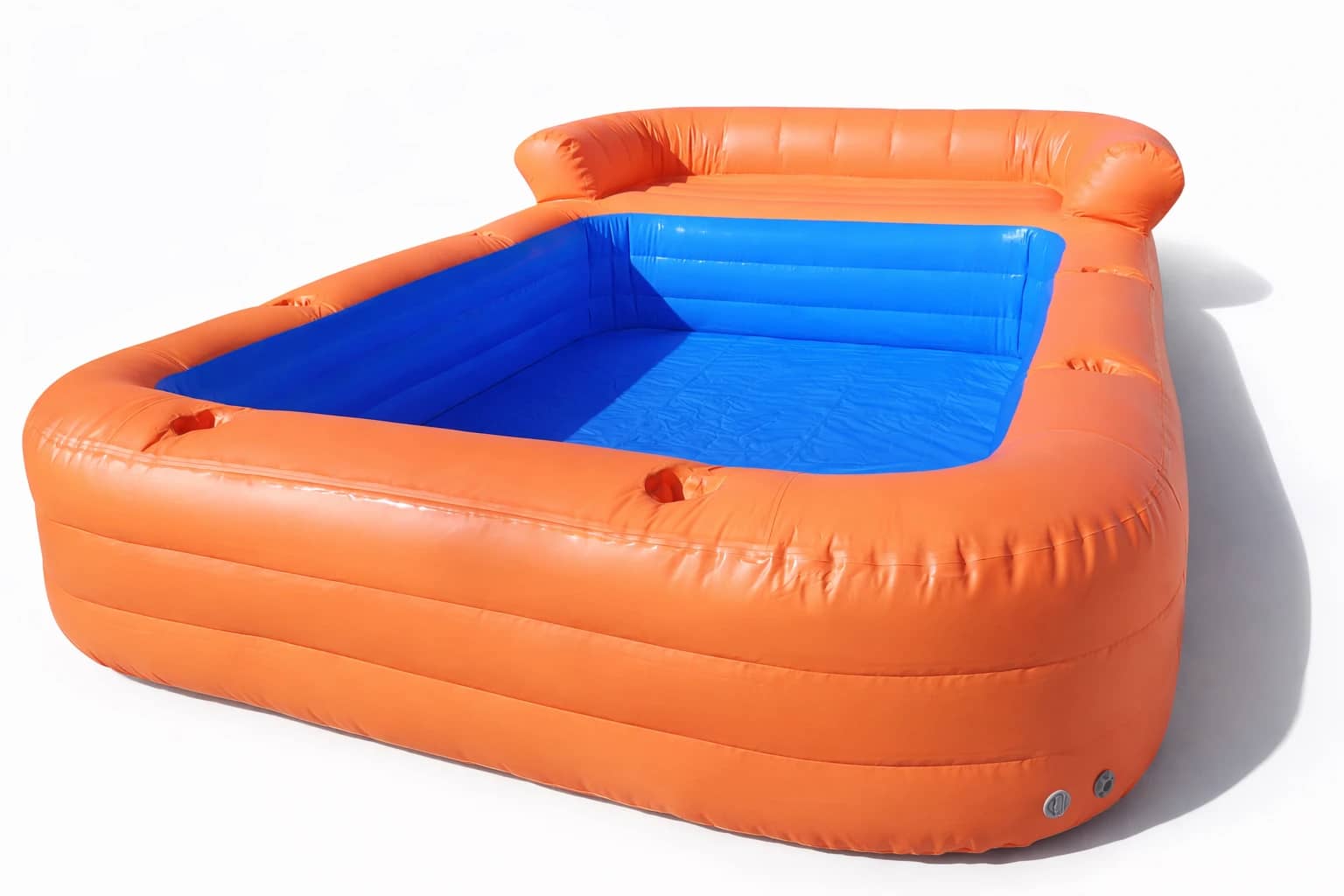 Piscine gonflable avec repose verre intégré et sofa fauteuil gonflable location