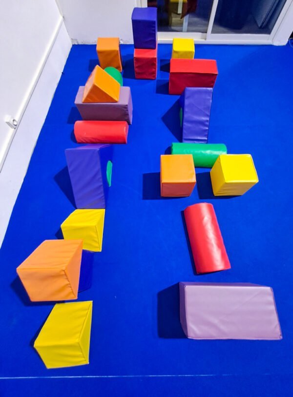 - blocs de mousse parcours jeu enfants Elite Animation 1